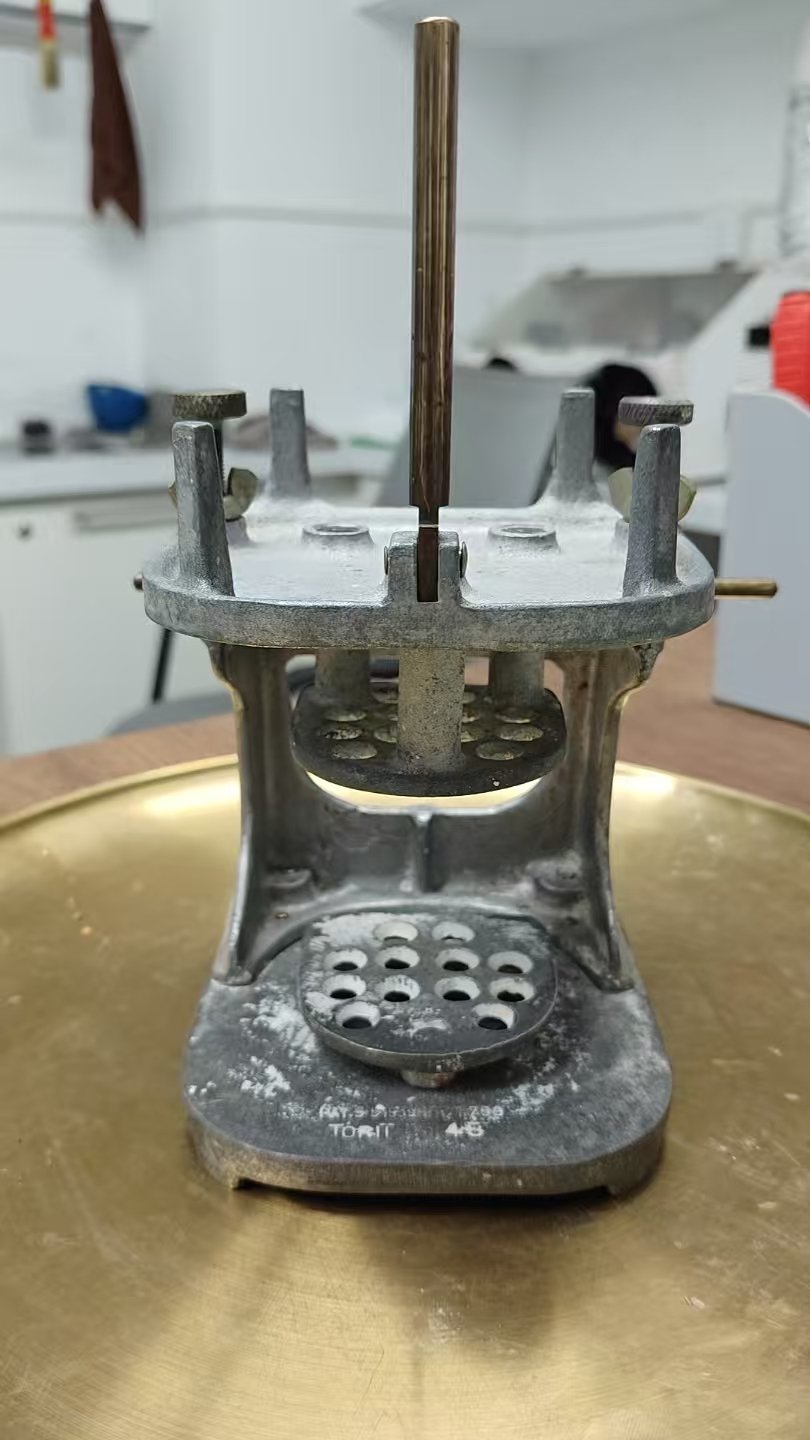 黄铜平线式铰接器（TORIT）